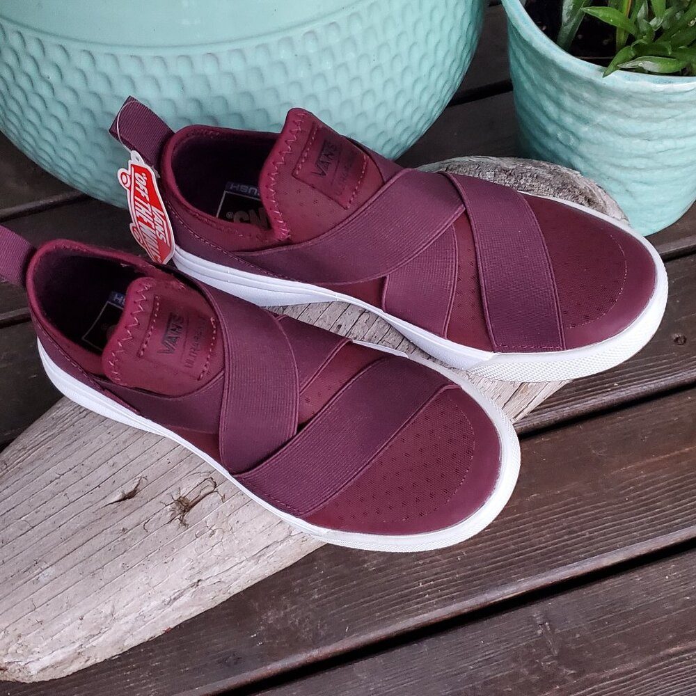 Womens Van Tennis shoes